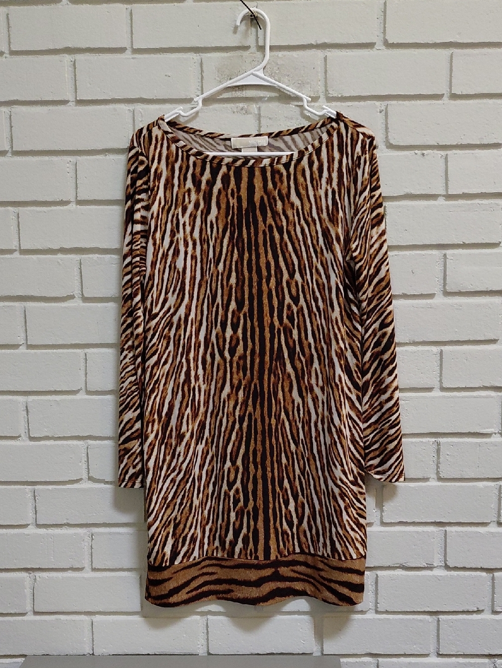 Michael Kors Animal Print Soft & Stretchy Tunic. Size P/L